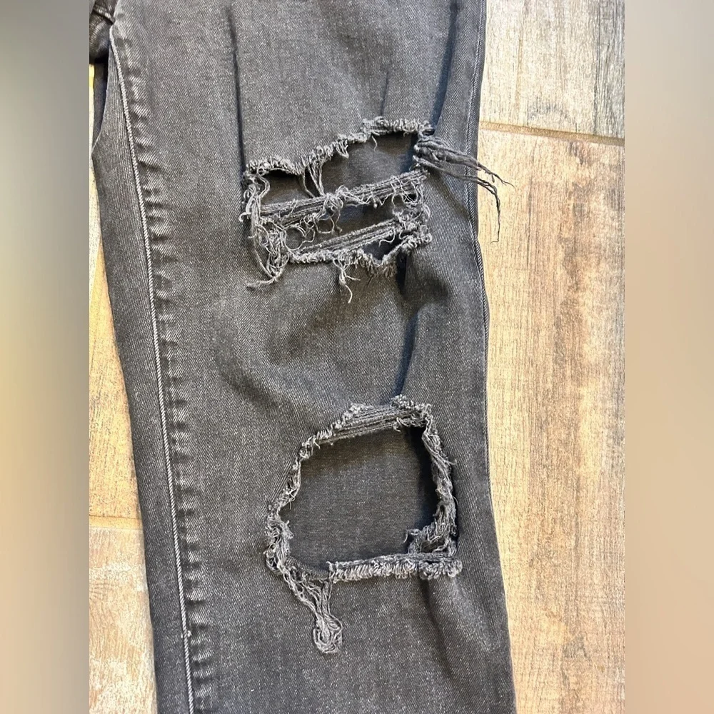 Madewell The Momjean in Raney Wash Knee-Rip Edition Size 27 Black Mom Jean - Picture 10 of 12